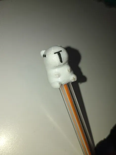 Adorno de lápiz (capibara) – Đồ trang trí bút chì capybara - Image 2