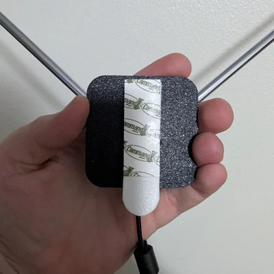 Ngàm gắn tường anten RTL-SDR (không cần bắt vít vào tường) 5