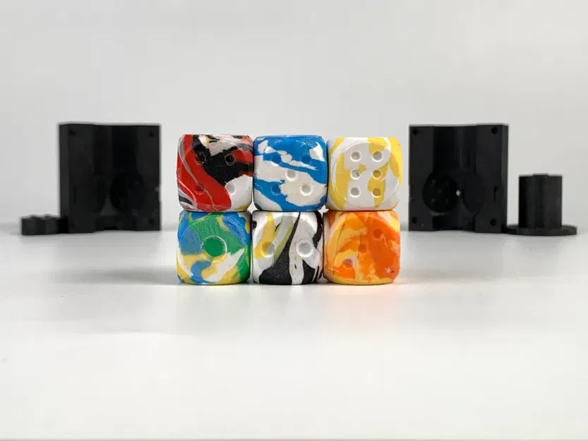 Khuôn Xúc Xắc Từ Printer Poop (Printer Poop Dice Mold) - Image 1