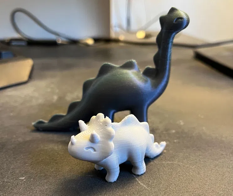 Đồ chơi khủng long Triceratops cách điệu dễ thương - Image 5