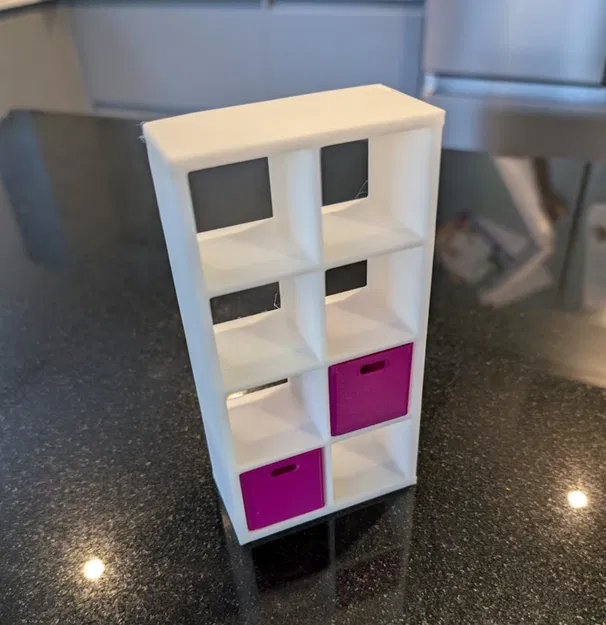 Nhà búp bê IKEA Kallax 4*2 (tỉ lệ ~1:20) kèm rổ - Image 2