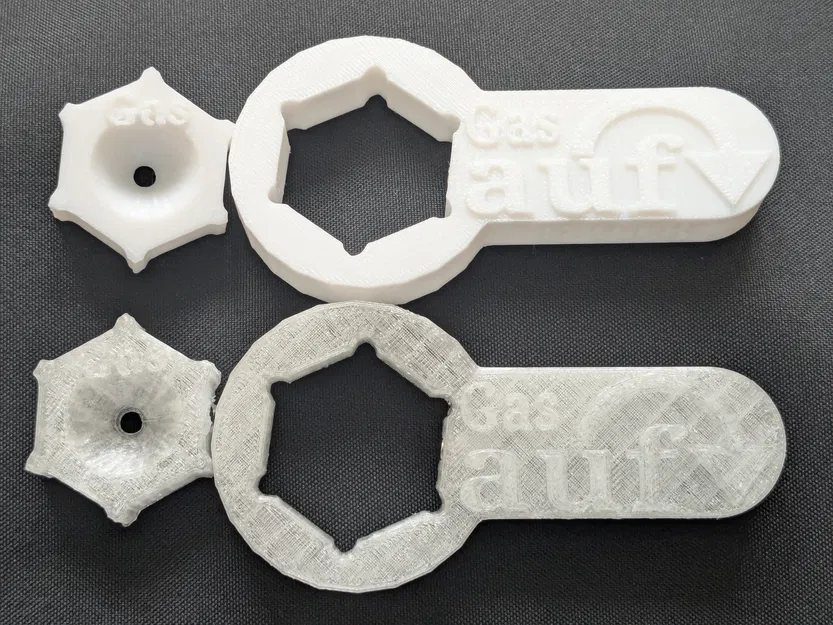 Dụng cụ mở nắp bình gas Camper RV 5 kg/11 kg (Gaskappe Schutzkappe) - Image 3