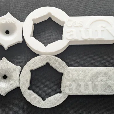 Dụng cụ mở nắp bình gas Camper RV 5 kg/11 kg (Gaskappe Schutzkappe)