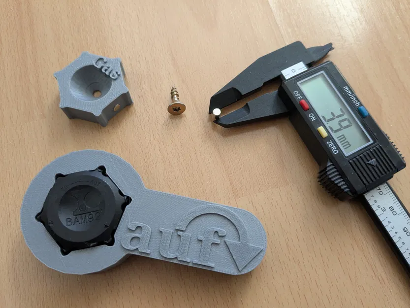 Dụng cụ mở nắp bình gas Camper RV 5 kg/11 kg (Gaskappe Schutzkappe) - Image 6