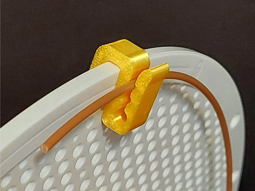 Bản remix kẹp filament cho Bambu Reusable Spool (Bambu Reusable Spool Filament Clip Remix) - Image 2