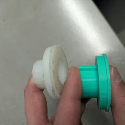 Cuộn nhựa thay thế cho máy xay thịt (meat grinder plastic replacement coil)