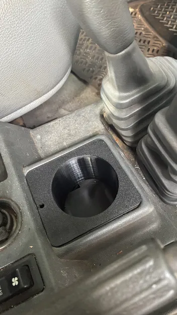 Pajero / Montero Gen 2 - Khay để ly đơn - Image 1