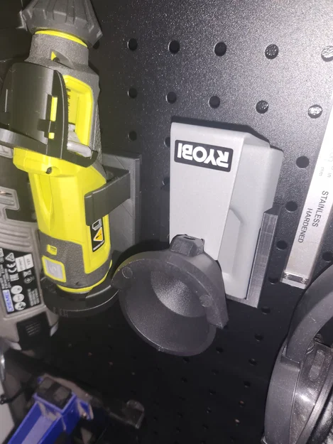 Phụ kiện pegboard: giá để stand cho Ryobi 4v USB hotglue “pen” - Image 1
