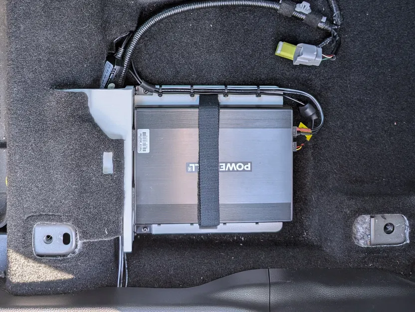 Giá đỡ pin dashcam gầm ghế Corolla E210/2019+ (Underseat Mount) - Image 1