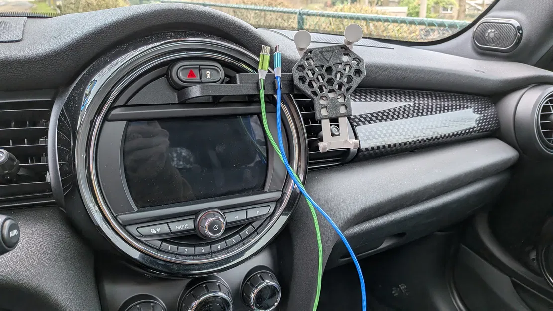 Giá đỡ điện thoại Mini Cooper (Mini Cooper Phone Holder) - Image 1