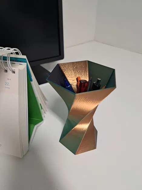 Ống Cắm Bút Lục Giác Xoắn (Hexagonal Twisted Penholder) - Image 4