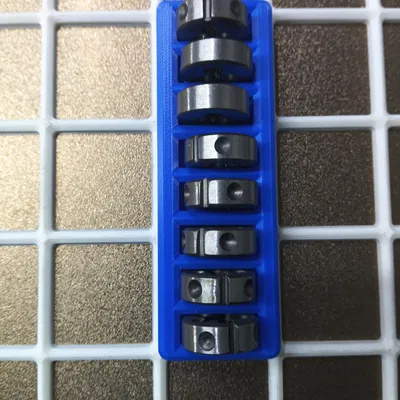 Giá đỡ taro Gridfinity – 8 threading dies (Ø25mm)