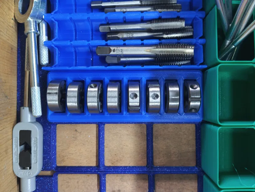 Giá đỡ taro Gridfinity – 8 threading dies (Ø25mm) - Image 2