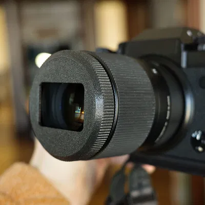 Hood gọn cho Sigma 30mm f/1.4 DC DN