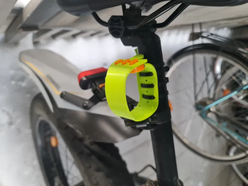 Dây đai gắn ván trượt XC lên xe đạp (XC ski bike strap) - Image 2