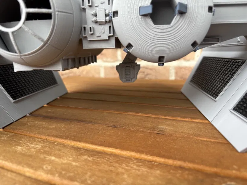 Mẫu Tactical Bomber (3D Printable Sci‑Fi Spaceship) - Image 5