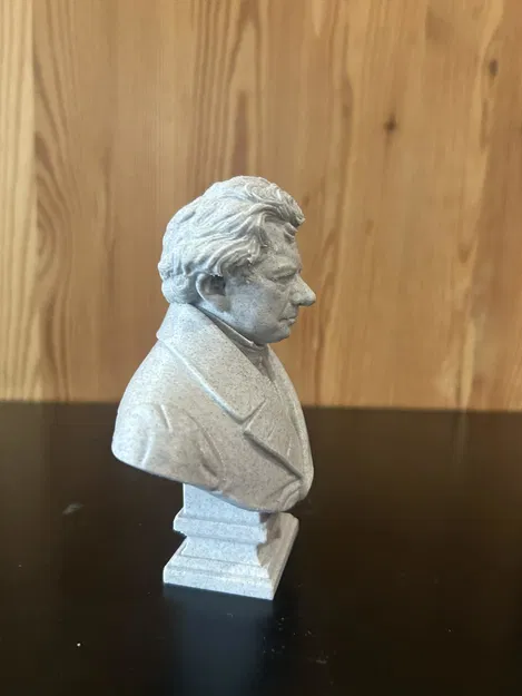 Tượng Bán Thân Georg Simon Ohm - Image 5