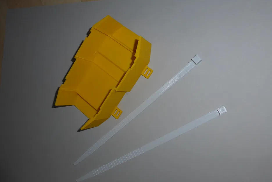 Nắp che đầu giắc khoang máy Ford Transit - Image 3