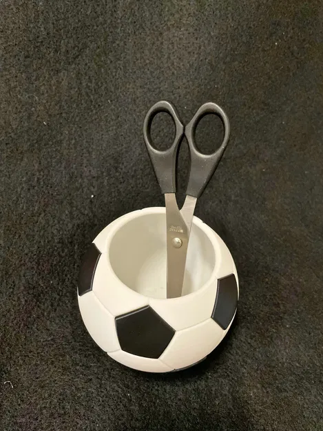 Ống cắm bút hình bóng đá (Football) | In dễ, không cần MMU - Image 3