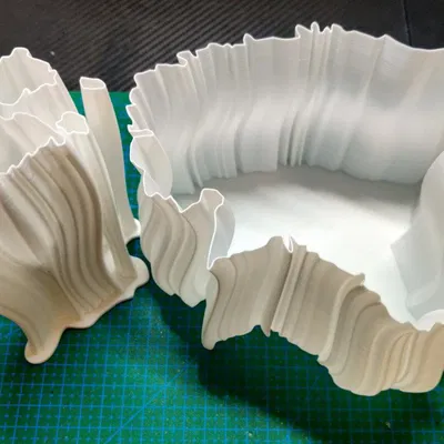 Bộ bình hoa bản đồ Estonia (Estonia map vase set)