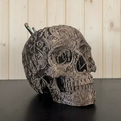 Hộp đựng bàn làm việc/Chậu cây Đầu Lâu Hoa Văn Baroque 1:1 (Scalable)