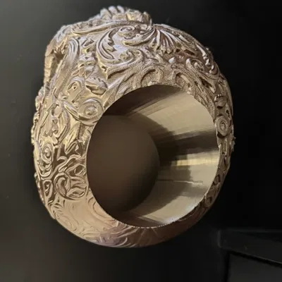 Hộp đựng bàn làm việc/Chậu cây Đầu Lâu Hoa Văn Baroque 1:1 (Scalable)