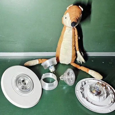 Kẹp giữ bóng LED MR16 (GU5.3 Osram) cho đèn âm trần