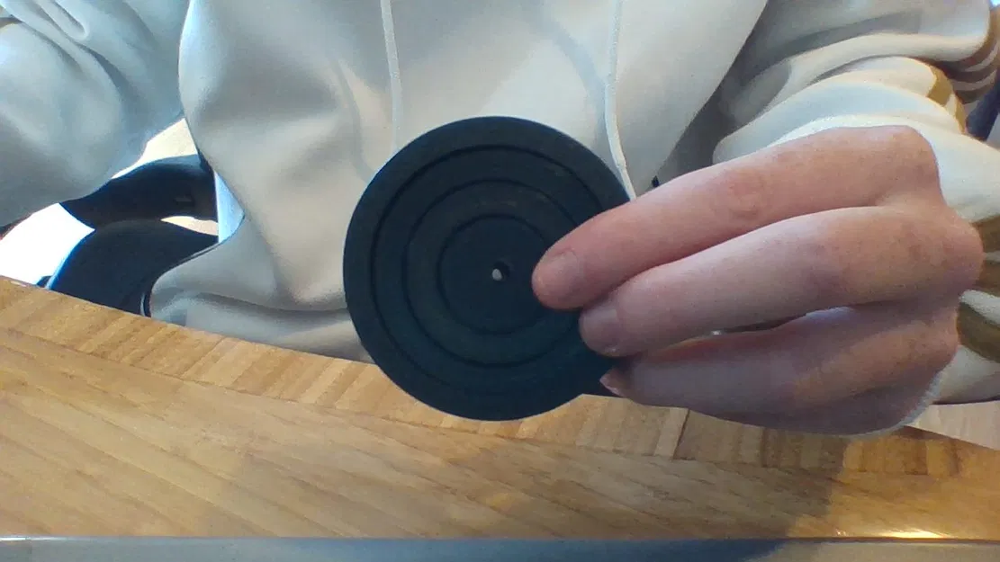 Nhẫn fidget - Image 1