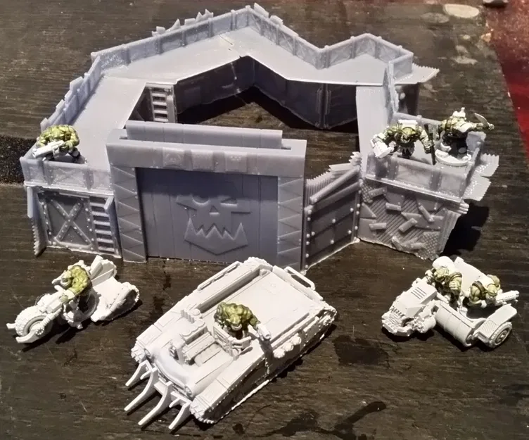 Pháo Đài Gorkamorka (Gorkamorka Fort) - Image 1