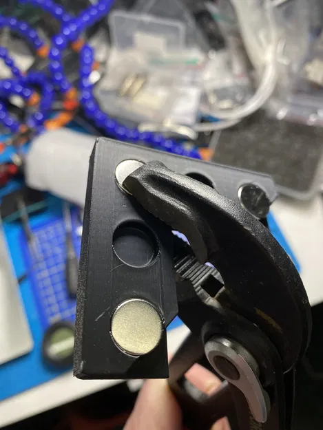 Góc nam châm cho thanh nhôm định hình 2020 - Image 5