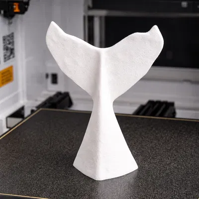 Tượng Đuôi Cá Voi Tối Giản