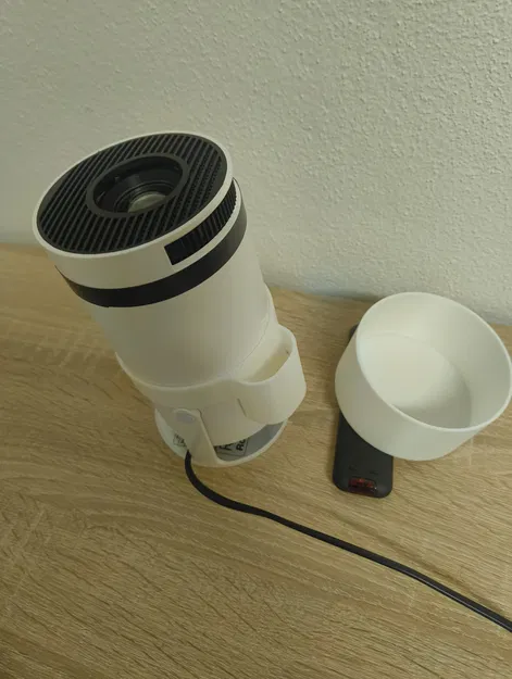 Nâng cấp HY300 Pro (Temu): Giá để Remote & Nắp chụp máy chiếu - Image 2