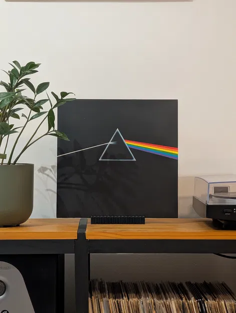 Kệ đỡ trưng bày đĩa Vinyl (Vinyl record stand) - Image 1