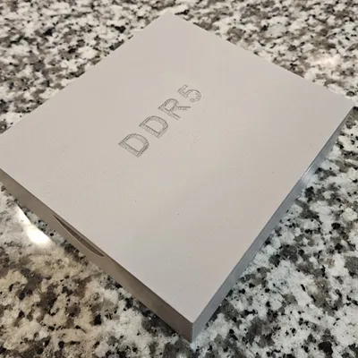 Hộp/Khay DDR5 RDIMM / UDIMM Có Nắp