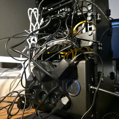 Giá đỡ mini rack 1U cho Solight PO80B