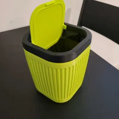 Thùng rác để bàn (Desktop trash can)