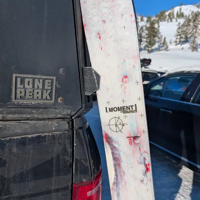 Ngàm giữ ski gắn hông Camper Lone Peak (Lone Peak Camper Ski Lean Holder)