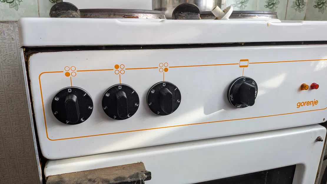 Núm vặn bếp Gorenje (Gorenje stove knobs) - Image 1