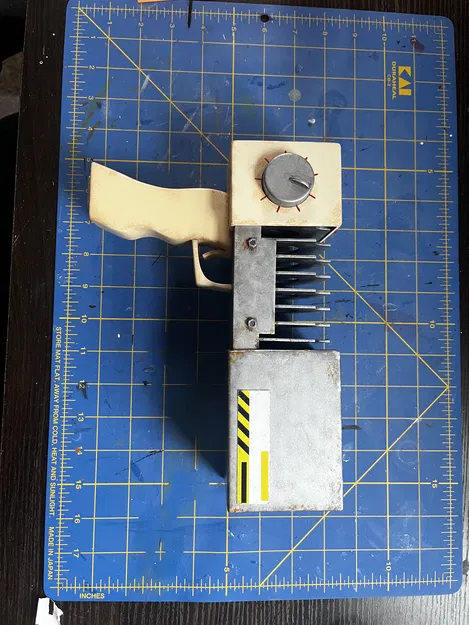 Blaster Luke Nukem (Luke Nukem Blaster) - Image 4