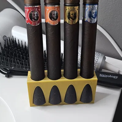 Giá đỡ nước hoa hình xì gà Cuba (Cuba Cigar Cologne Holder)