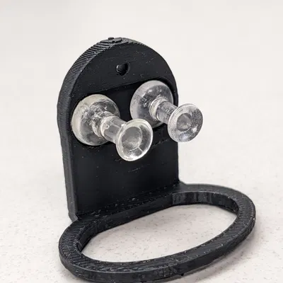 Sunglasses_holder – Giá treo kính mát gắn tủ lạnh/bảng ghim