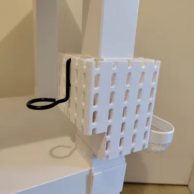 Pegboard Ikea Skadis gắn quanh chân bàn Lack (không vít, không keo)