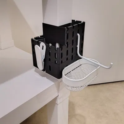 Pegboard Ikea Skadis gắn quanh chân bàn Lack (không vít, không keo)