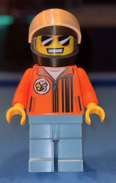 MegaFigure Tài Xế 1970 Dodge Challenger T/A (Tỉ lệ 5:1) - Image 1