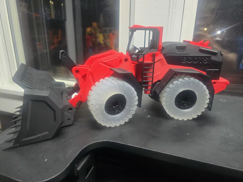 Khuôn lốp Boots Loader Tire Mold - Image 1