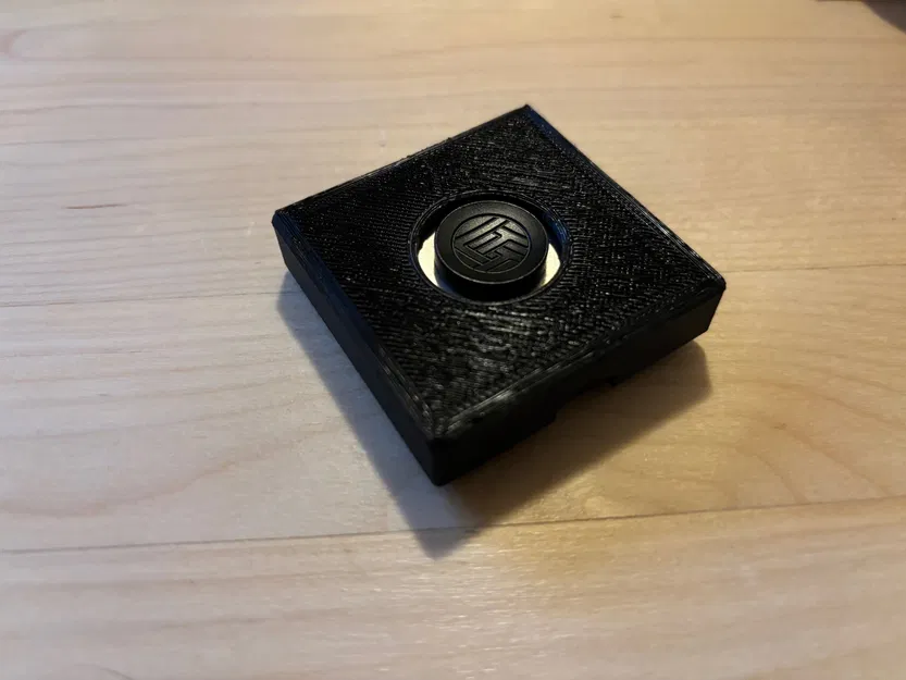 Bộ Khay & Nắp Bảo Vệ Chân CPU cho LTT CPU Fidget Spinner Protector - Image 2