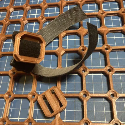 Ngàm gài dây Velcro cho openGrid (bản rộng 20mm)