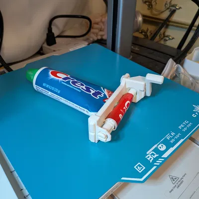 Dụng cụ bóp kem đánh răng worm gear quick change