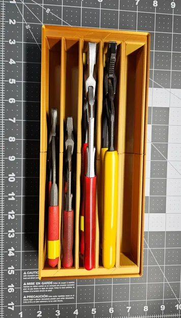 Khay Gridfinity cho kềm / mỏ lết (Pliers / Wrench Gridfinity Bin) - Image 2