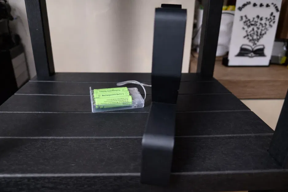 Đèn LED Biểu Tượng Valorant – Trang Trí Góc Gaming Độc Đáo - Image 3